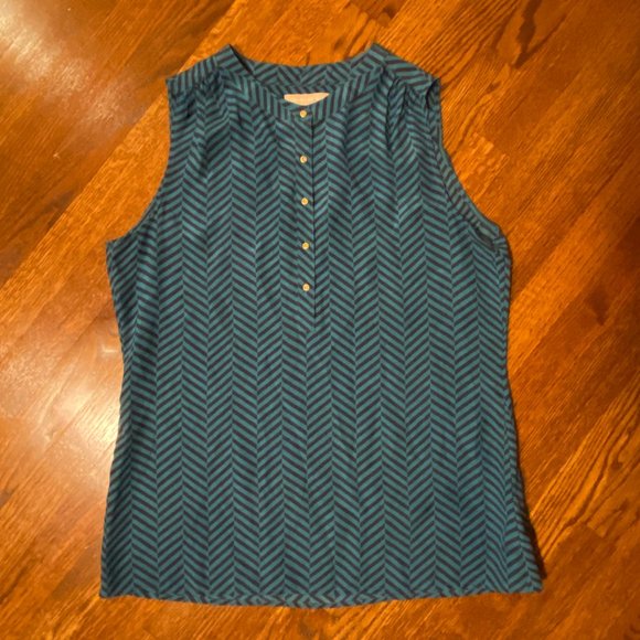 Banana Republic Tops - LAST CHANCE: Banana Republic Navy/Teal Chevron Print Silk Blouse - Size Medium
